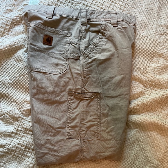 Carhartt Tan Cargo long pants ~ 36 x 30 - Picture 1 of 3